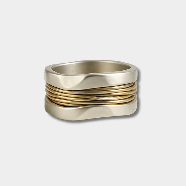Anello in oro placcato argento