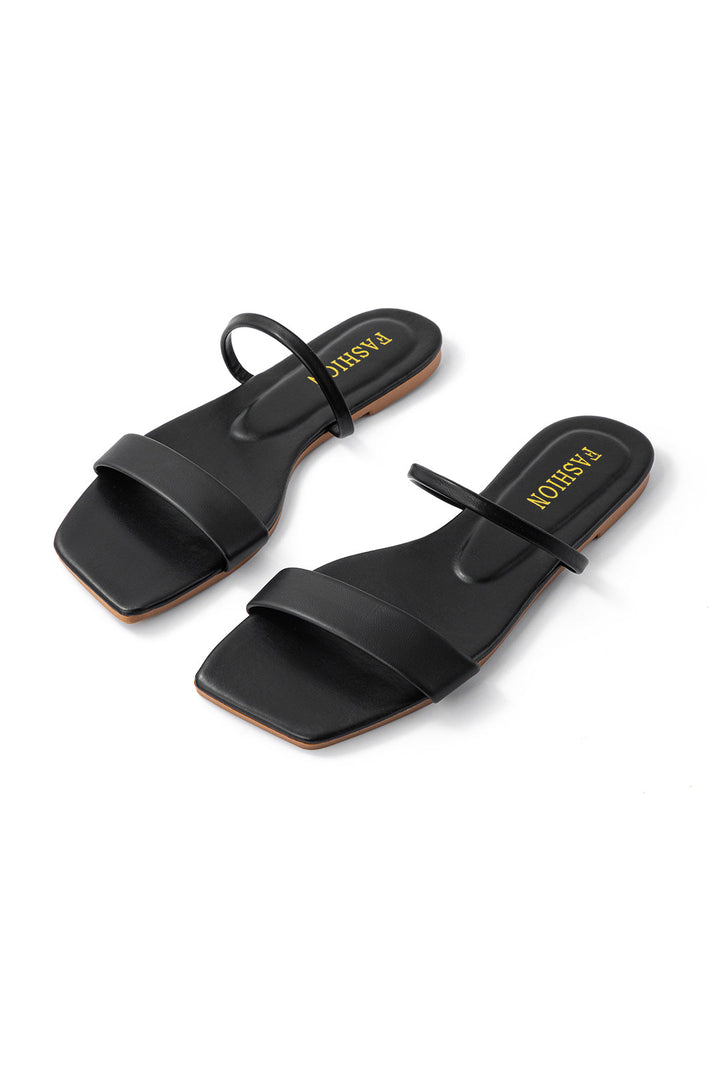 Sandali flat base con punta quadrata