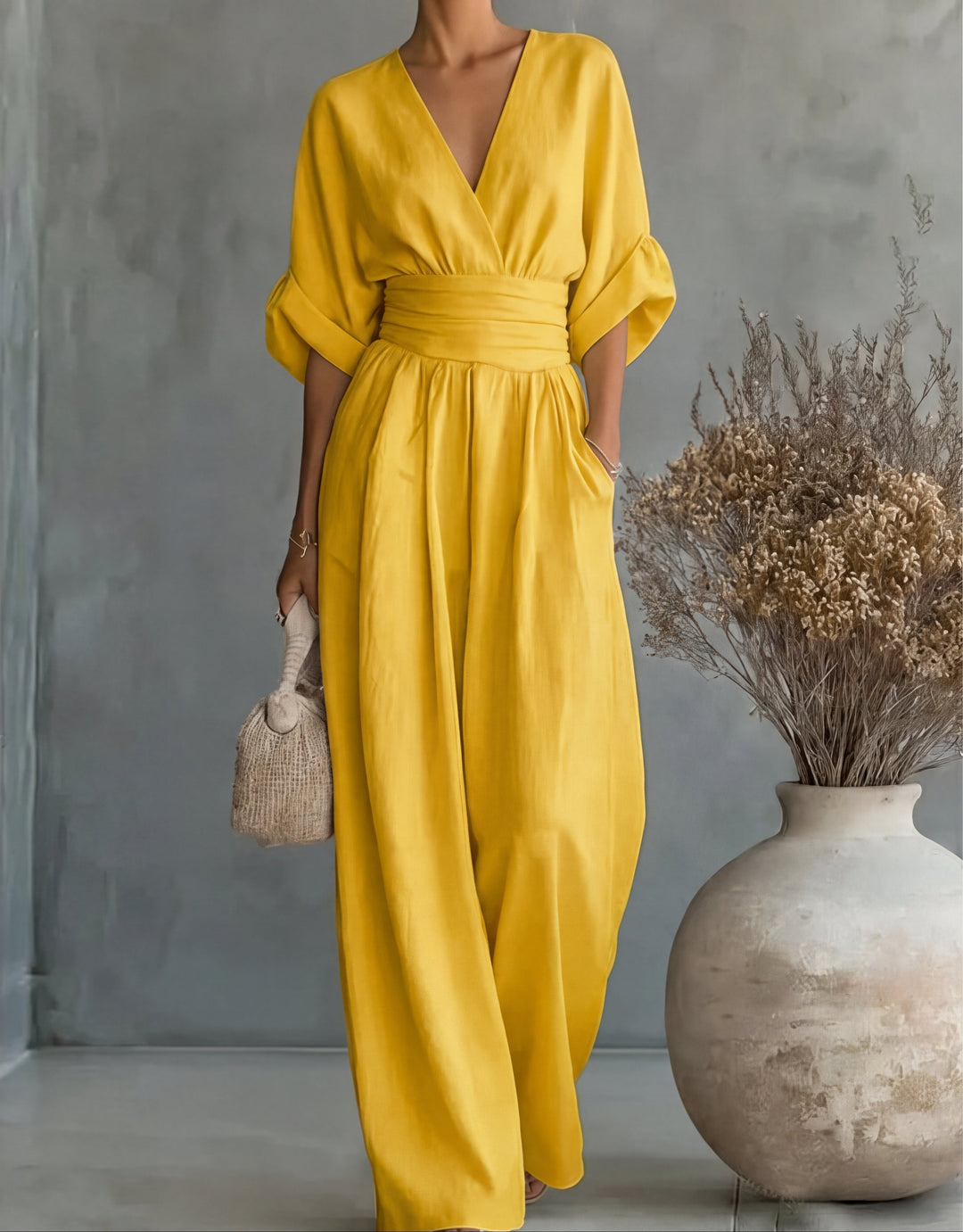 Daniela™ - Mono elegante con scollatura a V e gamba larga
