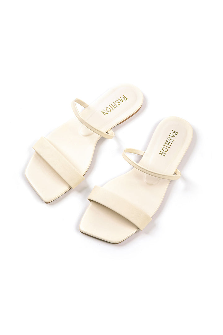 Sandali flat base con punta quadrata