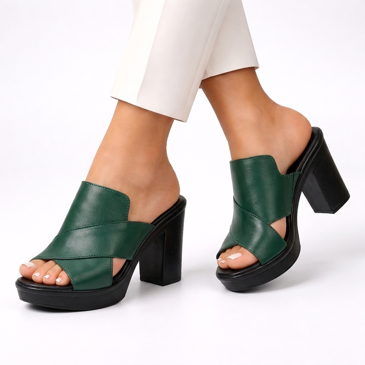 Daniela™- Mule Elegante con Tacco Largo
