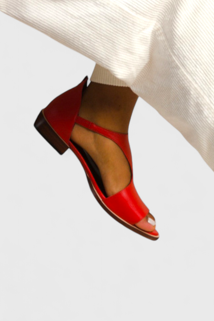 Doina Elegante Sandali in Eco-Pelle con Punta Affusolata e Tacco Basso